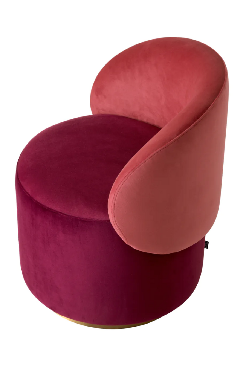 Chaise basse pivotante en velours rouge délavé | Eichholtz Greer | Meubleluxe.fr