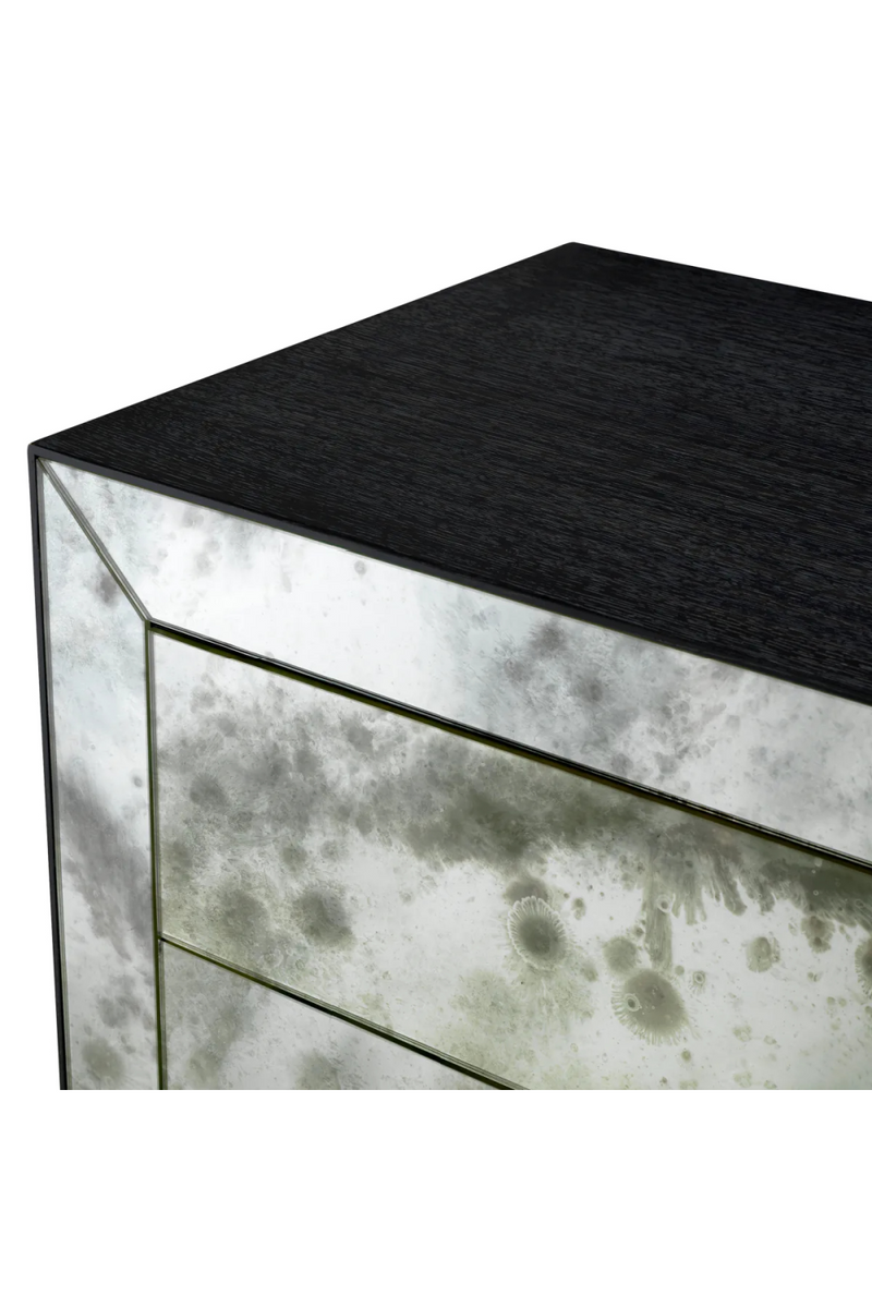 Table de chevet en verre vieilli et chêne gris anthracite | Eichholtz Bogart | Meubleluxe.fr