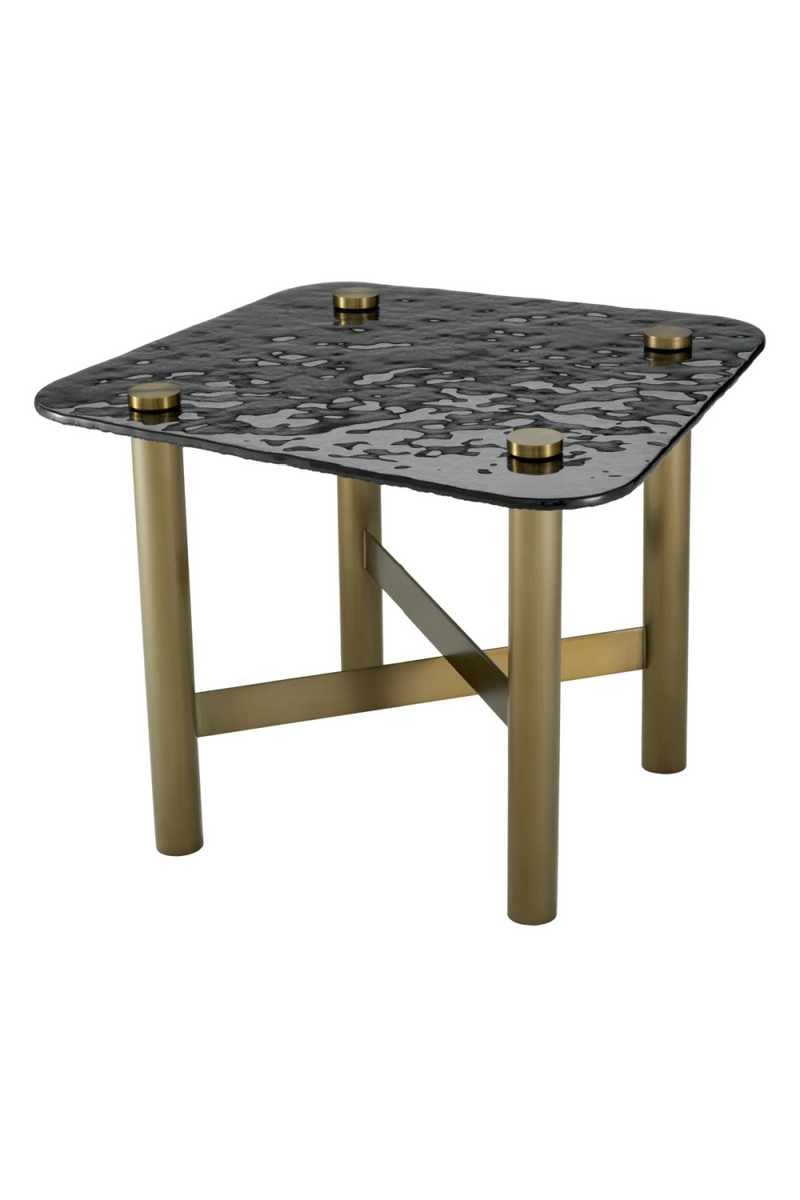 Table d'appoint en cristal fumé texturé et laiton brossé | Eichholtz Cortes | meubleluxe.fr