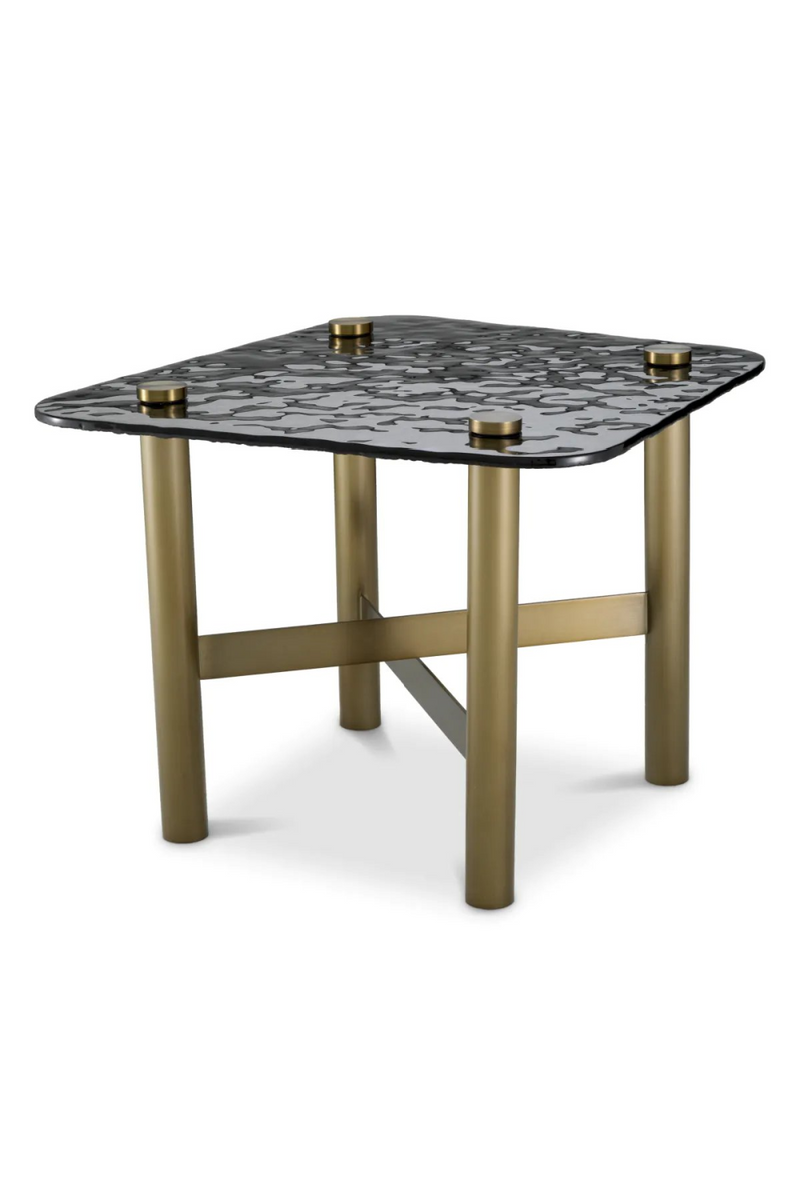 Table d'appoint en cristal fumé texturé et laiton brossé | Eichholtz Cortes | meubleluxe.fr