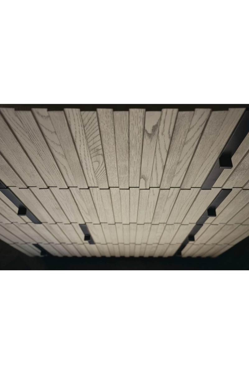 Commode verticale en bois clair | Caracole Clancy Meuble Luxe le spécialiste de Caracole