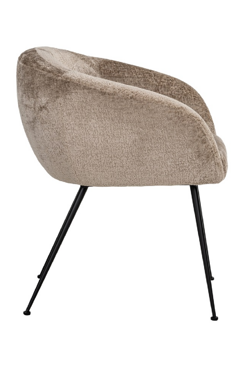 Chaise de salle à manger incurvée en chenille taupe | Richmond Ruby | Meubleluxe.fr