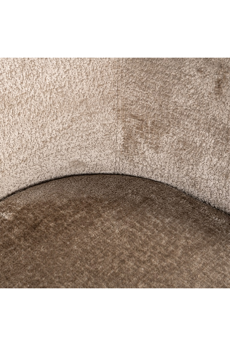 Chaise de salle à manger incurvée en chenille taupe | Richmond Ruby | Meubleluxe.fr