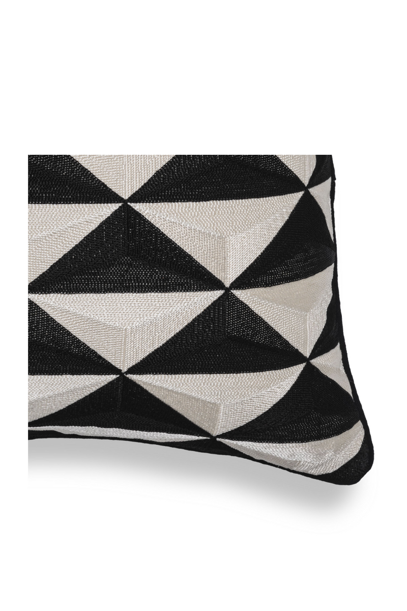 Coussin rectangulaire décoratif noir et blanc | Eichholtz Mist | Meubleluxe.fr