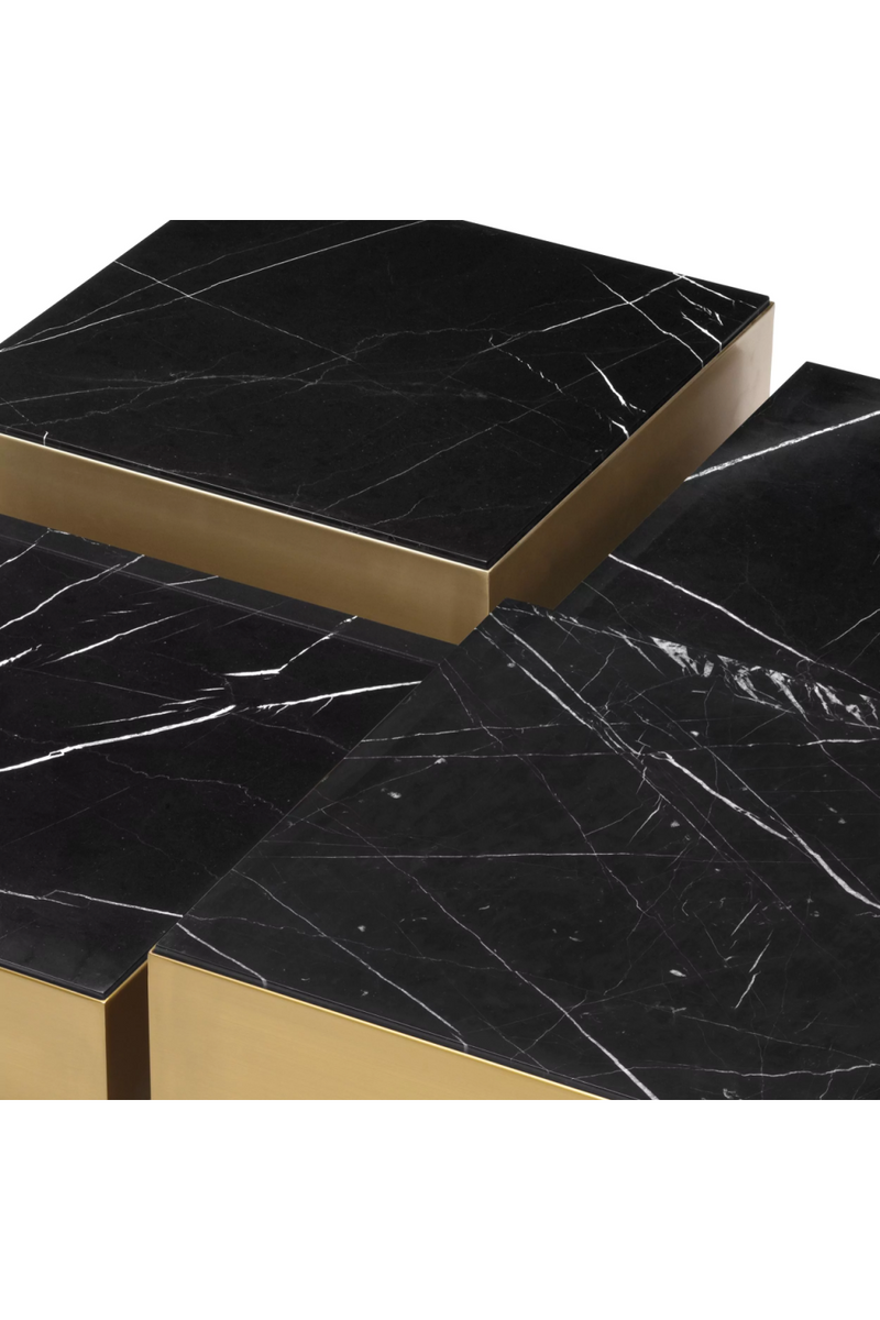 Table basse en laiton brossé et marbre noir (lot de 4) | Eichholtz Esposito | Meubleluxe.fr