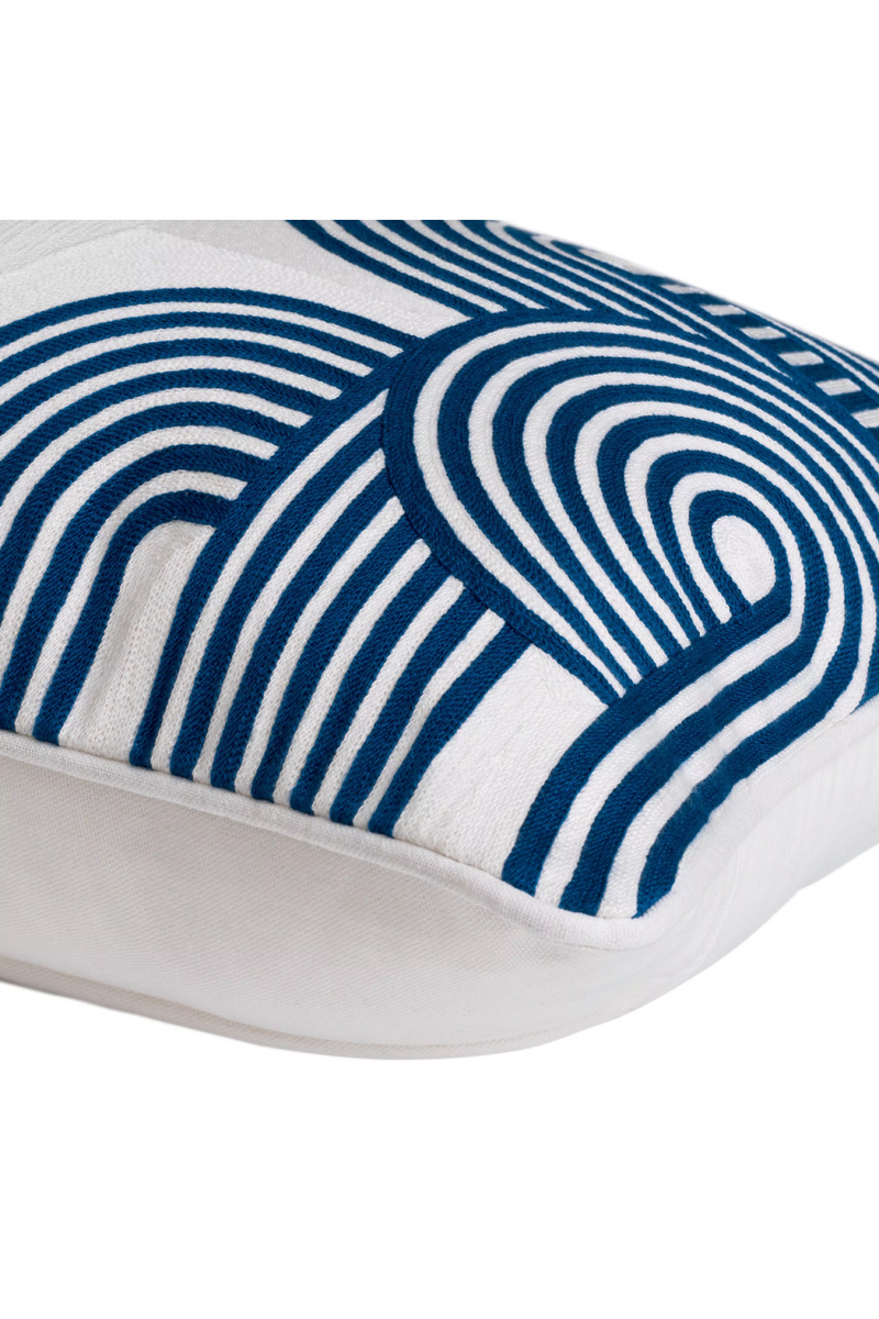 Coussin rectangulaire bleu et blanc 100% coton | Eichholtz Abaças | Meubleluxe.fr