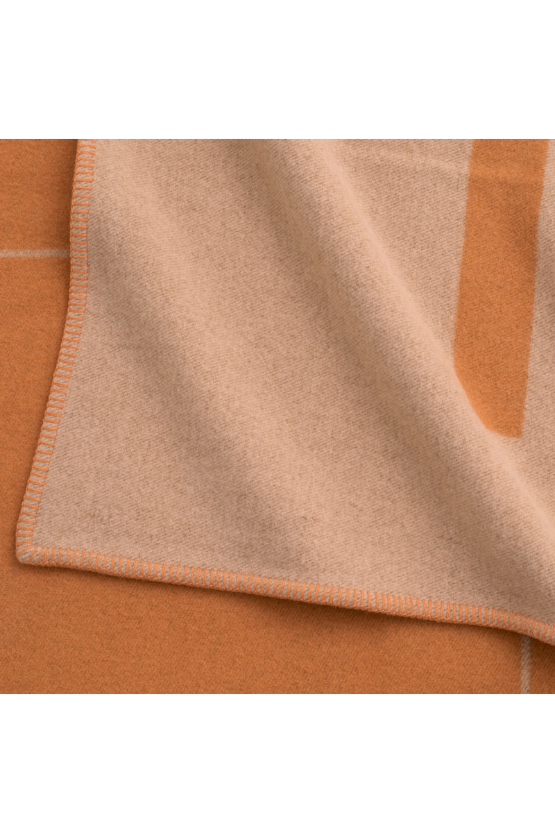 Plaid orange en laine et cachemire | Eichholtz Rhoda | Meubleluxe.fr