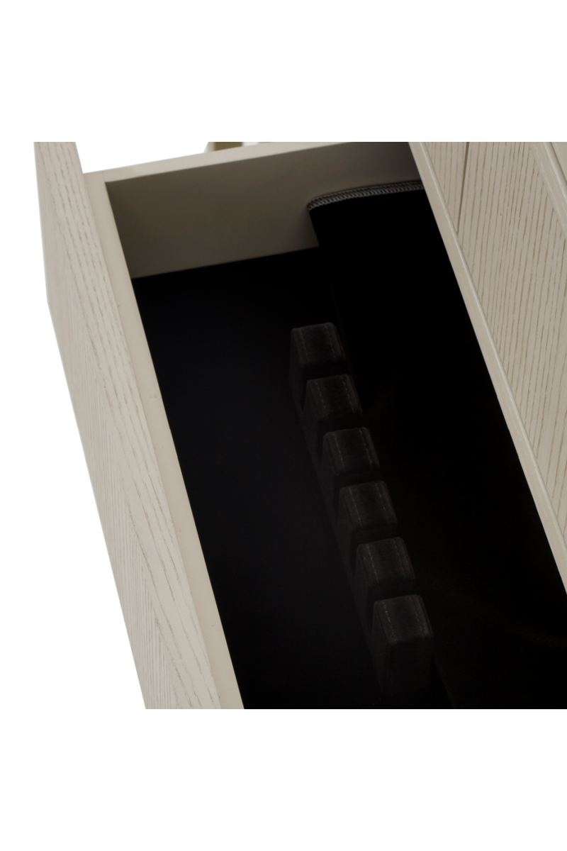 Armoire haute en bois et laiton vieilli | Andrew Martin Louis | Meubleluxe.fr