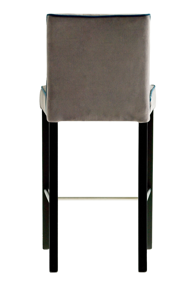 Chaise de bar en velours gris | Andrew Martin Kaia | Meubleluxe.fr