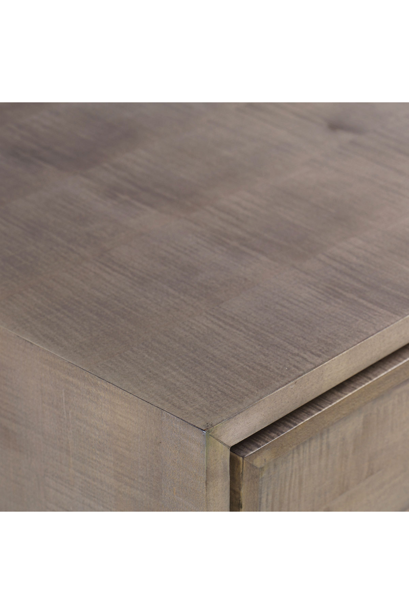 Table de nuit à double tiroir en bois | Andrew Martin Chloe | Meubleluxe.fr