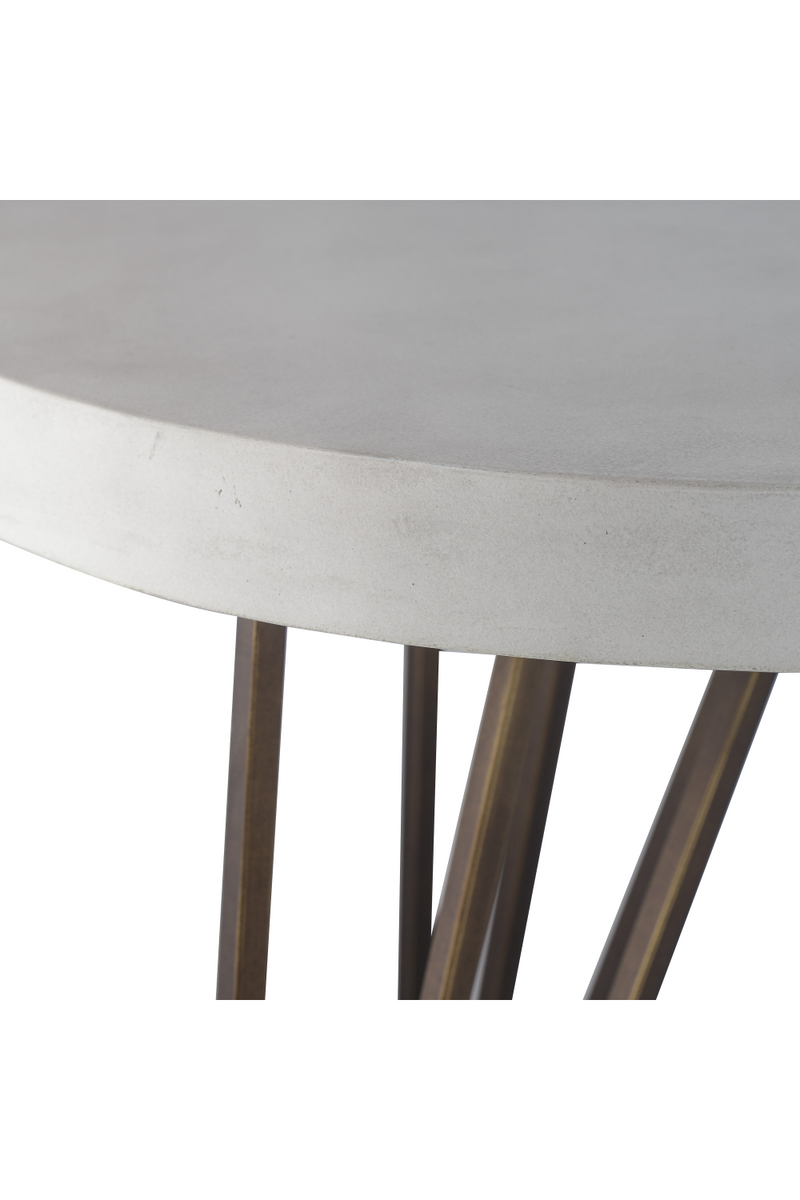 Table d'appoint ronde en béton | Andrew Martin Emerson | Meubleluxe.fr