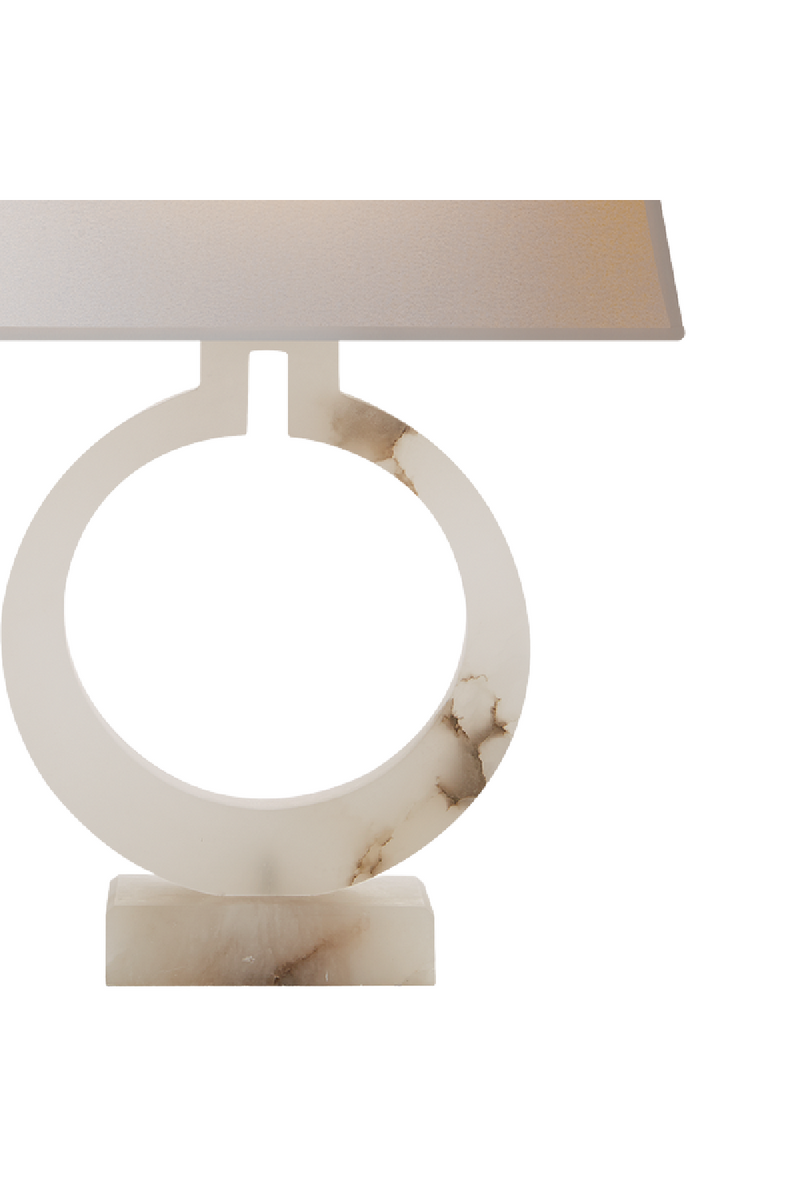 Lampe de table en marbre blanc | Andrew Martin Ring Form | Meubleluxe.fr
