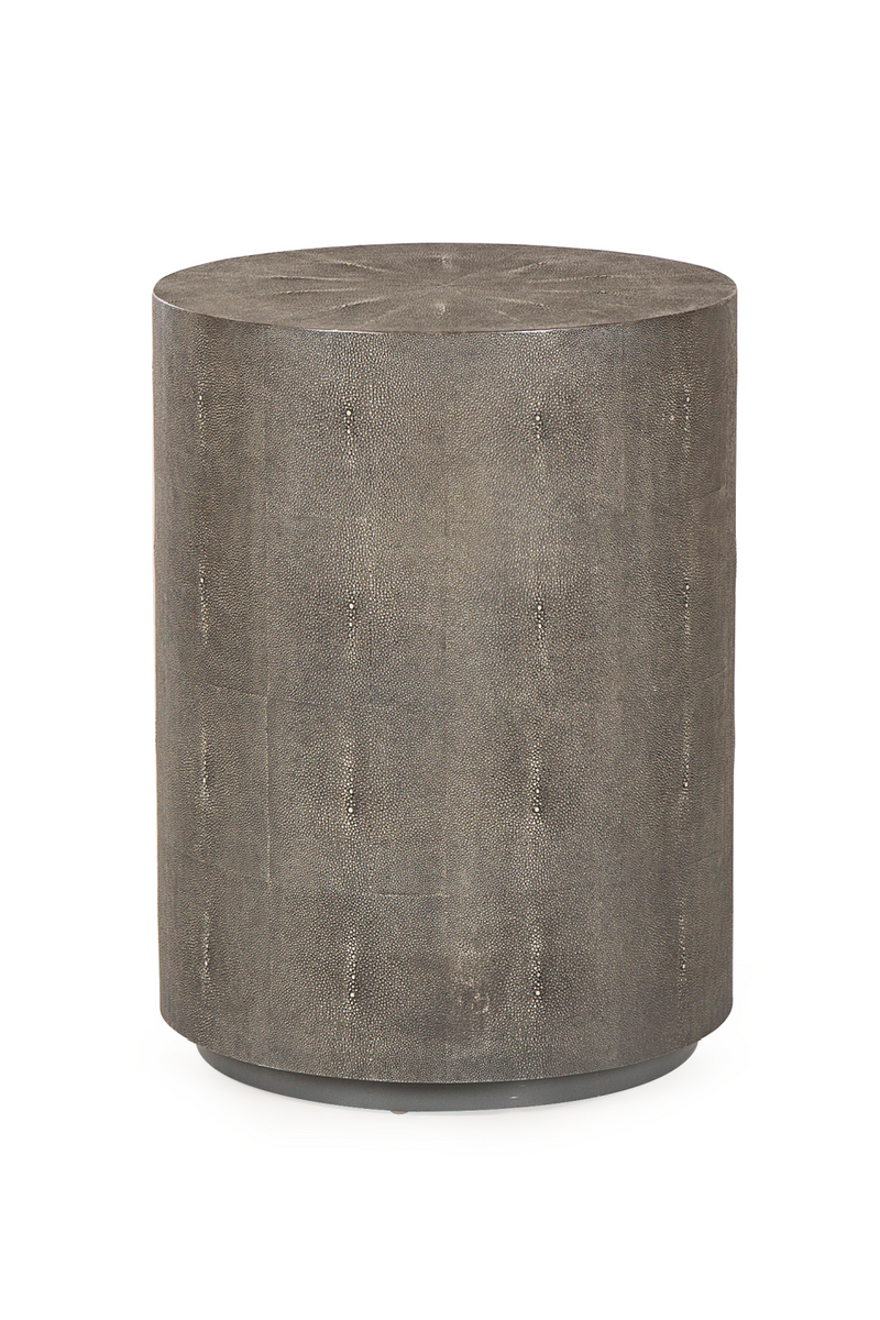 Table d'appoint cylindrique en galuchat gris | Andrew Martin Braden L | Meubleluxe.fr