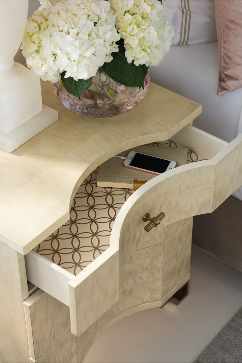 Table de chevet en bois d'anegre blanchi | Caracole Dipper | Meubleluxe.fr
