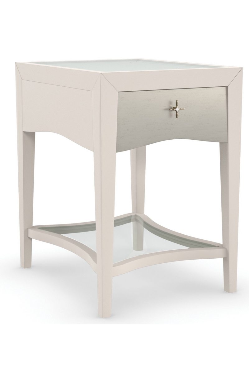 Table d'appoint en bois taupe | Caracole Little Charm | Meubleluxe.fr