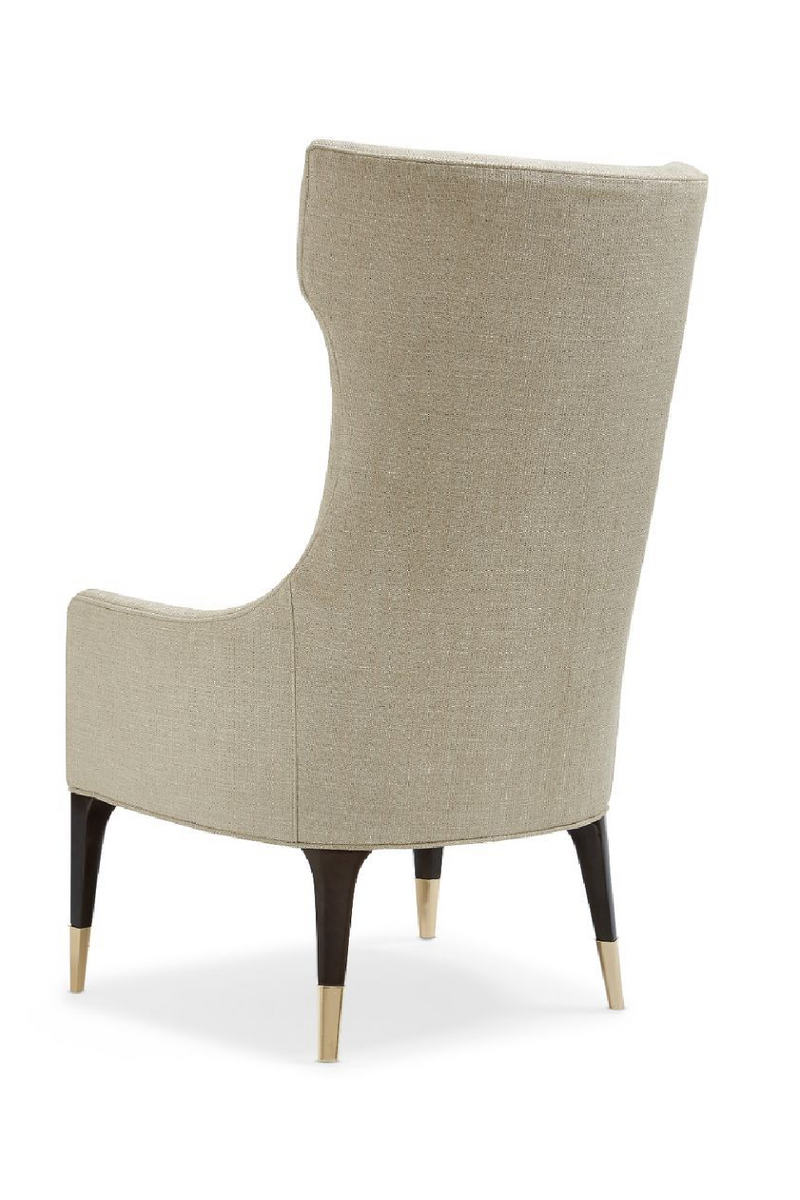 Fauteuil en tissu champagne | Caracole Perfect Pairing | Meubleluxe.fr