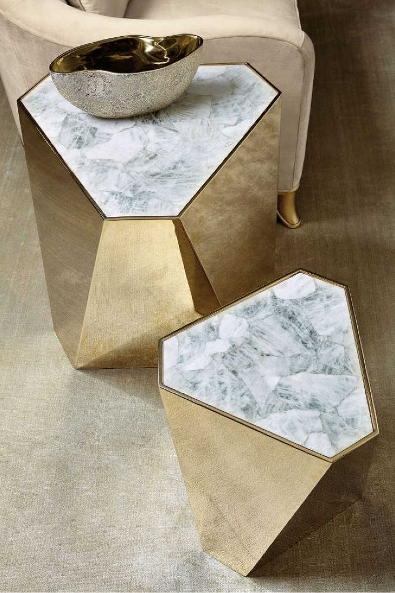 Table d'appoint en laiton et pierre de cristal blanc | Caracole Contempo L | Meubleluxe.fr